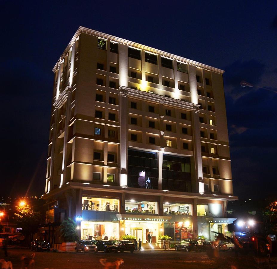 โรงแรมเดอซอฟรานี โกลกาตา ภายนอก รูปภาพ