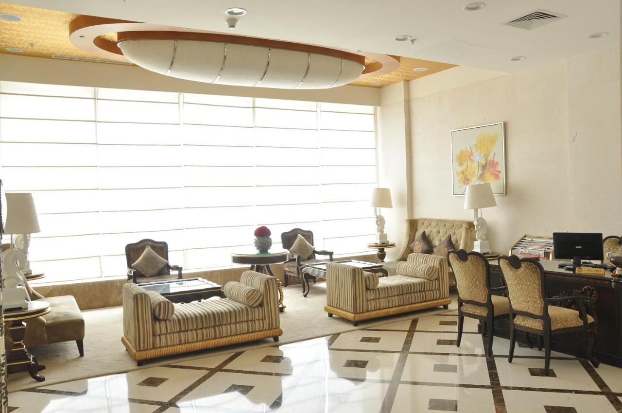 โรงแรมเดอซอฟรานี โกลกาตา ภายนอก รูปภาพ