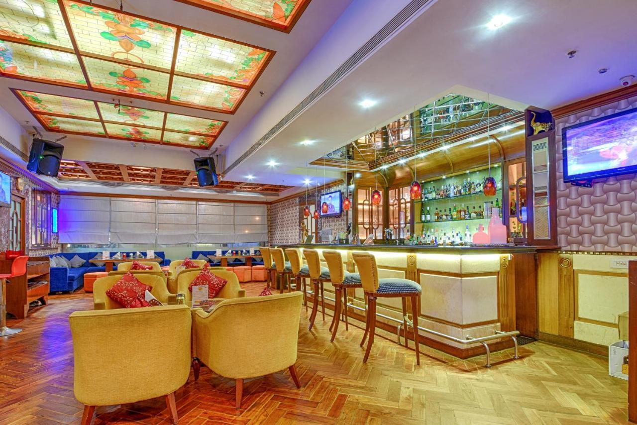 โรงแรมเดอซอฟรานี โกลกาตา ภายนอก รูปภาพ